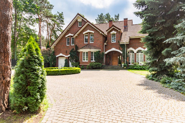 Best Driveway Paving Near Me  in New Haven, MI